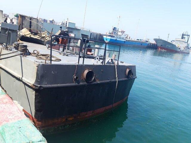 جزئیات حادثه تلخ شناور کنارک ، شهادت 19 تن از کارکنان نیروی جزئیات حادثه تلخ شناور کنارک ، شهادت 19 تن از کارکنان نیروی دریایی ارتش ، 15 نفر هم مجروح شدند