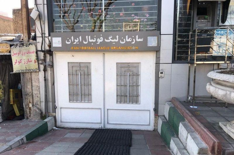 سازمان لیگ علیه رسانه ها؛ وقتی پلیس خبرنگاران را متفرق کرد سازمان لیگ علیه رسانه ها؛ وقتی پلیس خبرنگاران را متفرق کرد
