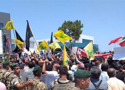 تظاهرات در لبنان در محکومیت اقدامات موهن فرانسه علیه پیامبر اکرم(ص)