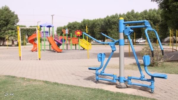 عملیات احداث پارک درون محله میخک در مهاباد شروع شد