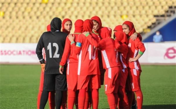 شوک تلخ به فوتبال ایران؛ پدیده فوتبال زنان ایران به کما رفت