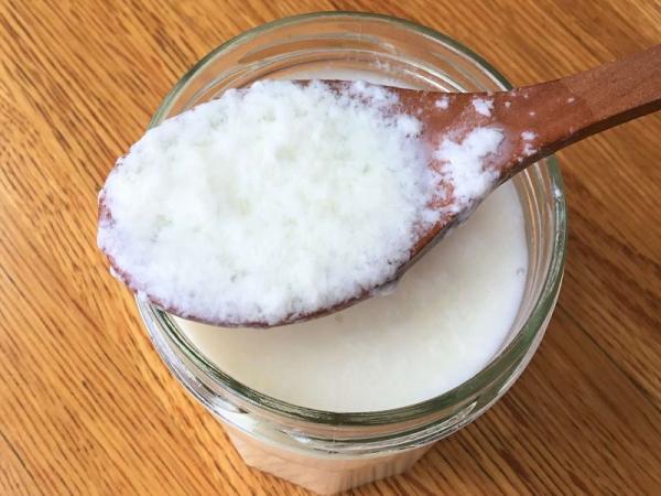 با شیر خراب و ترش شده چه کنیم ، 11 کاربرد شیر ترشیده